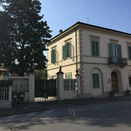 Lucca Relais Bed & Breakfast Exterior photo