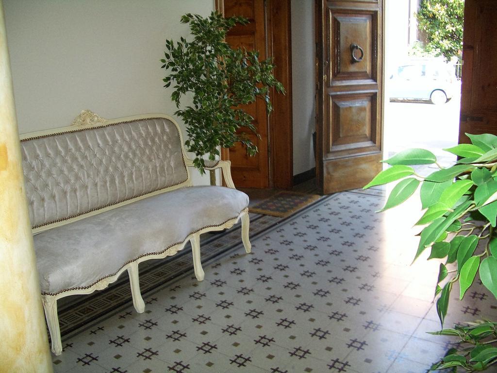 Lucca Relais Bed & Breakfast Exterior photo