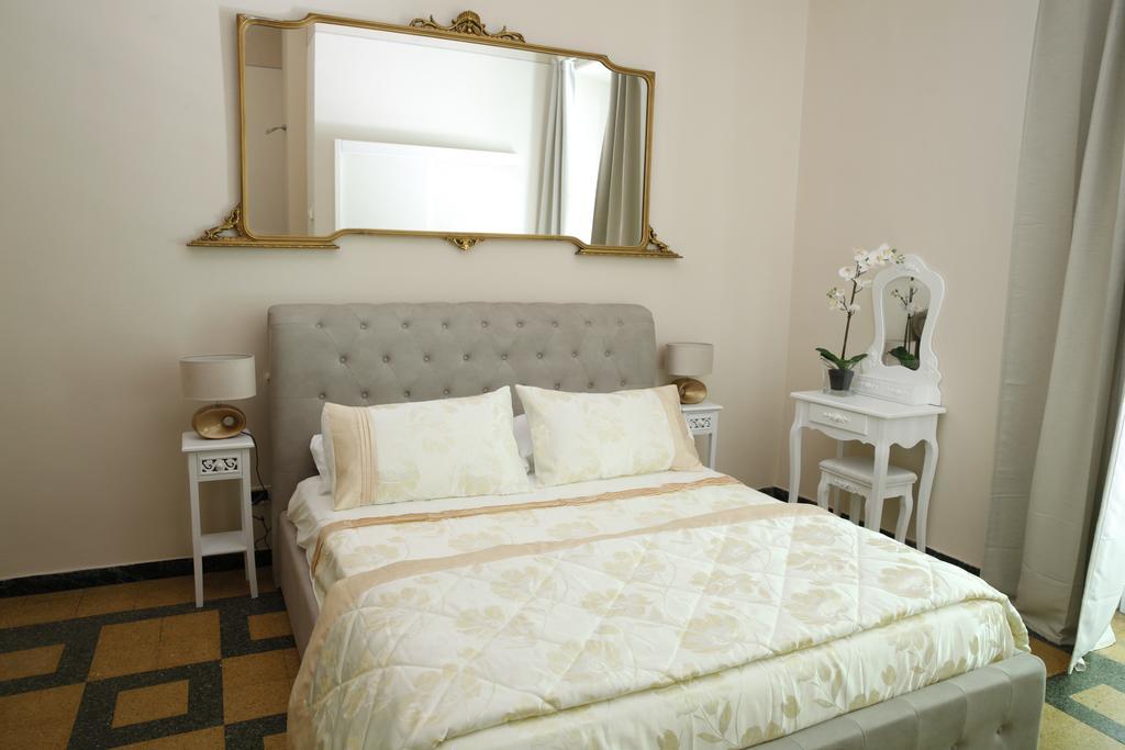 Lucca Relais Bed & Breakfast Room photo