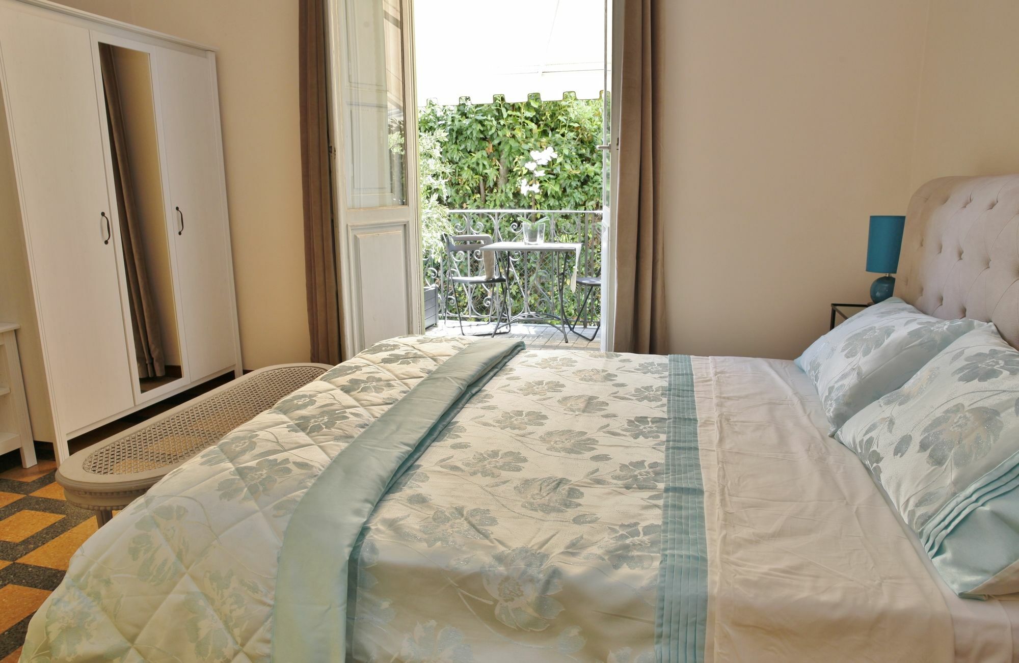 Lucca Relais Bed & Breakfast Exterior photo